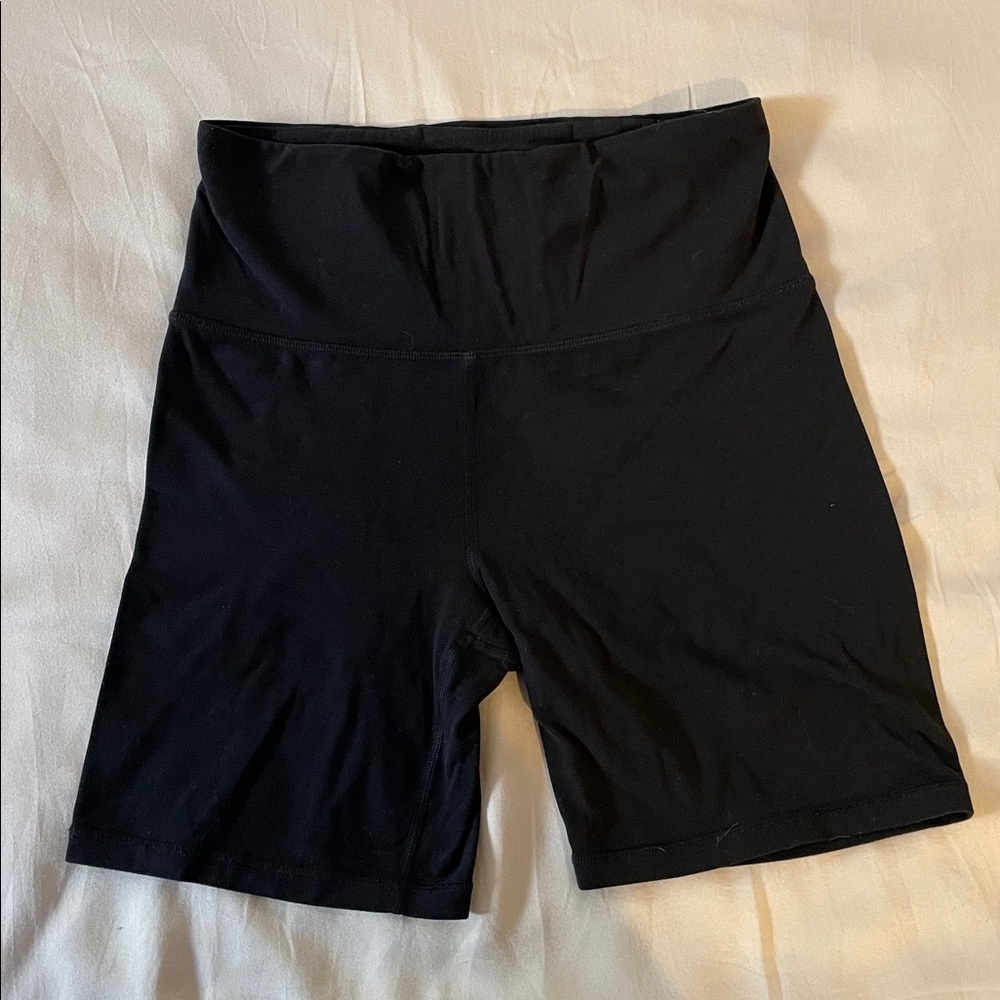 Athleta Ultra High Rise Elation 7” Short